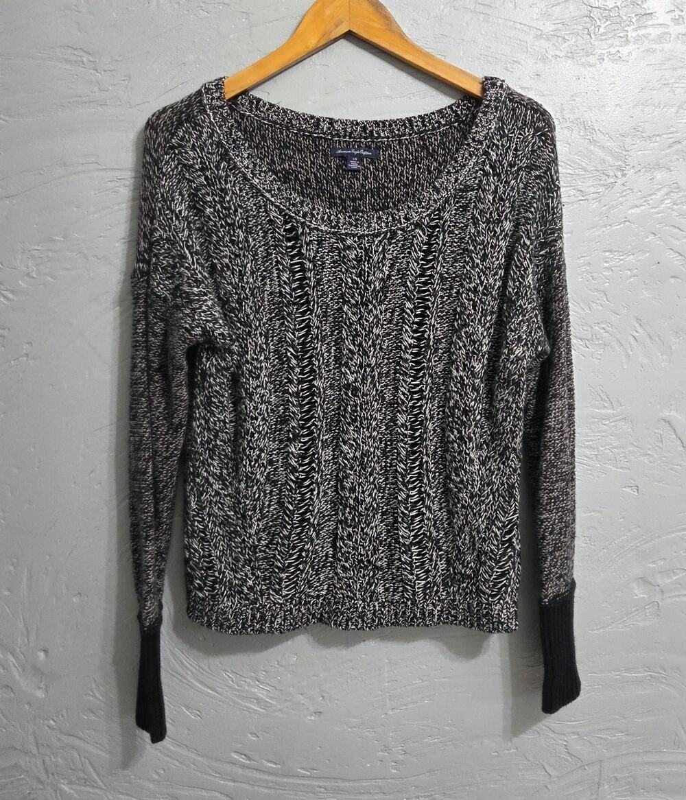 American Eagle Outfitters Black White Knit Long Sleeve Sweater Woman's size L